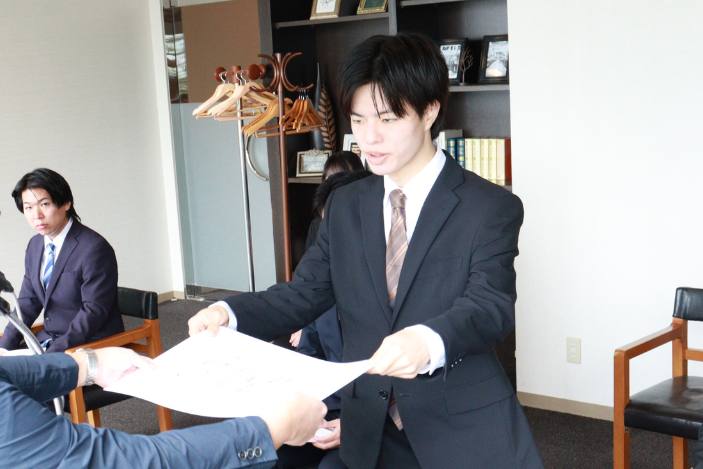 Article content
