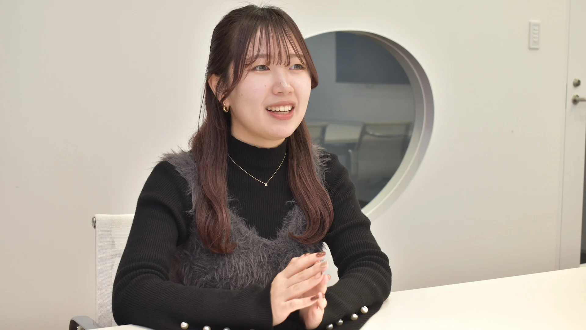 【新卒インタビュー】通信業界でインターンを2年間経験していた、M.Hさんがアシロへ入社した理由とは