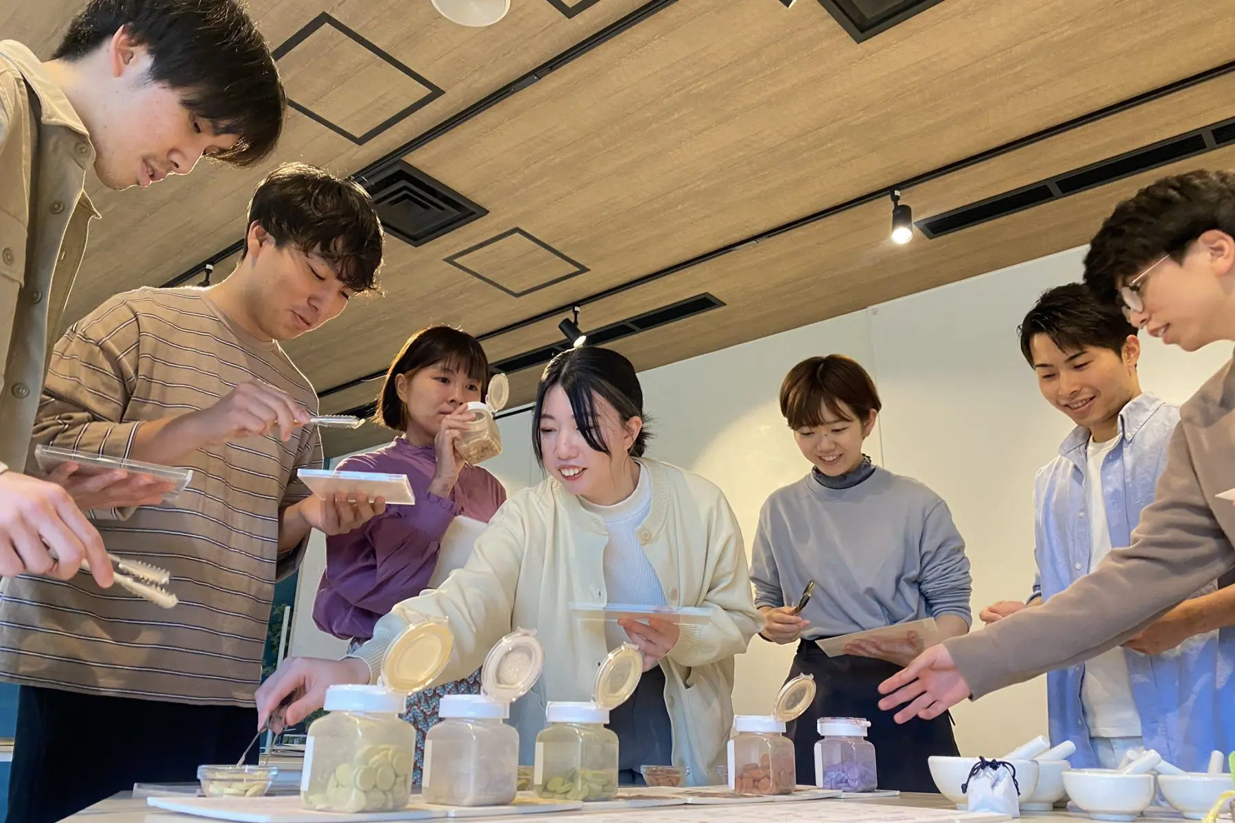 温泉道場ゼミレポート／「お香ゼミ」で「お香」と「香り」について学びました！