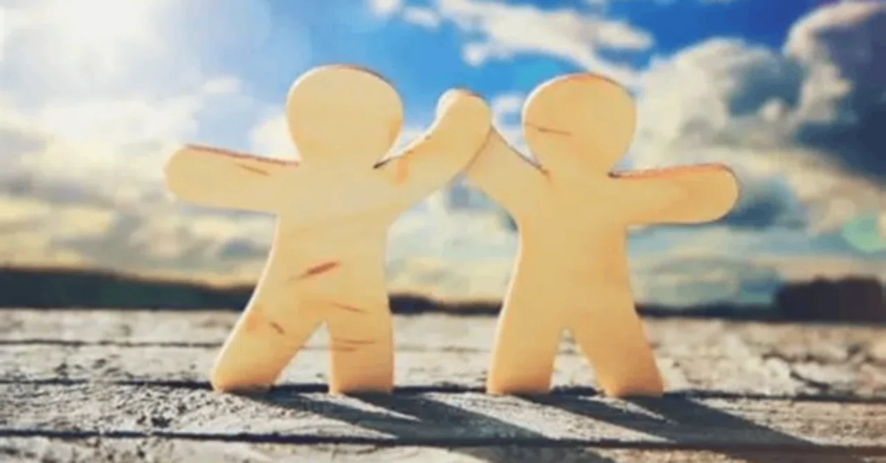 人と人を結ぶ絆は、いつも心の中に