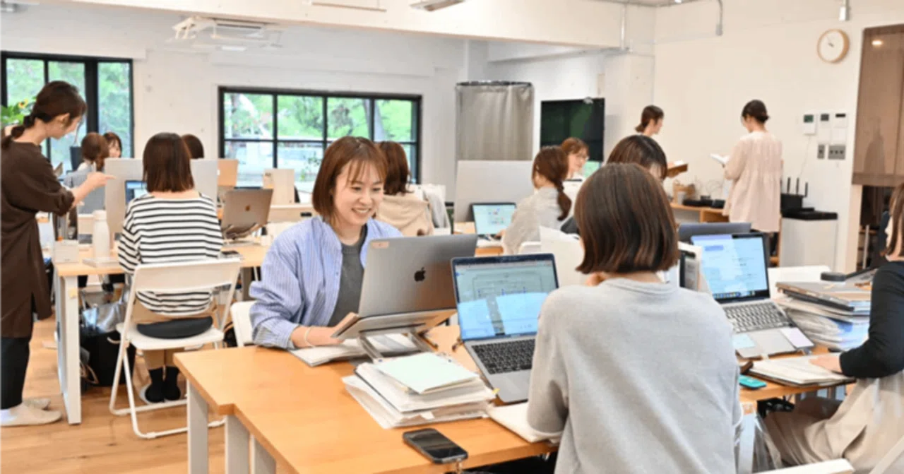 “16時半定時”ってほんと？！会社が回る理由を深掘り。