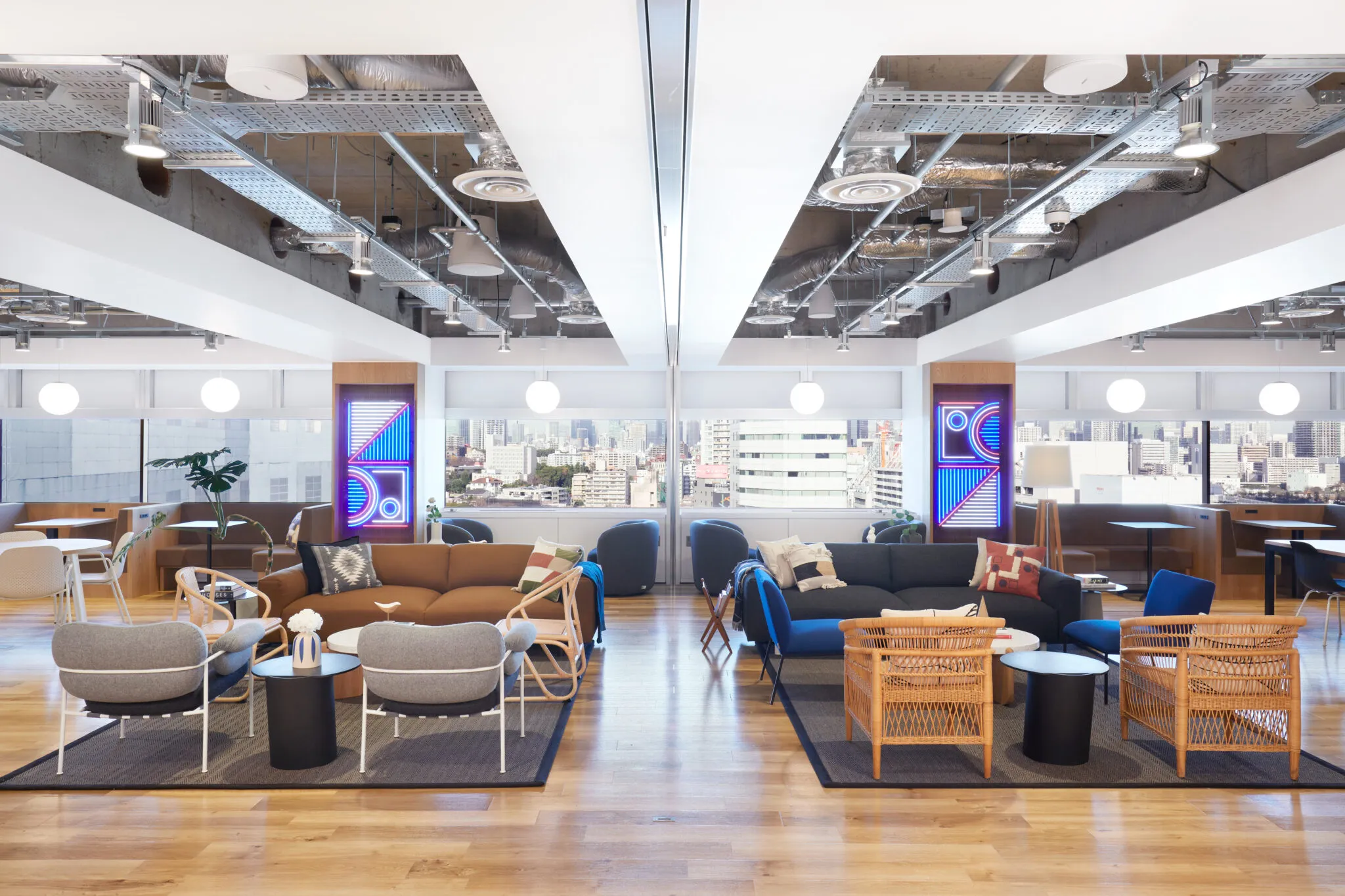 【働き方紹介】WeWorkとリモートのハイブリッド！livepassで叶える「私らしい」キャリアの築き方