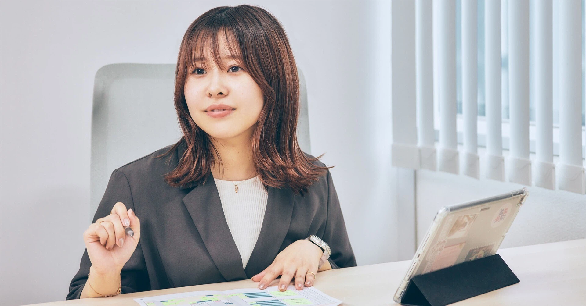 【QREATION社員インタビューVol.06/エンタメSNS事業部プロデューサー・布施木美佳】「SNSの力で作品を届ける」