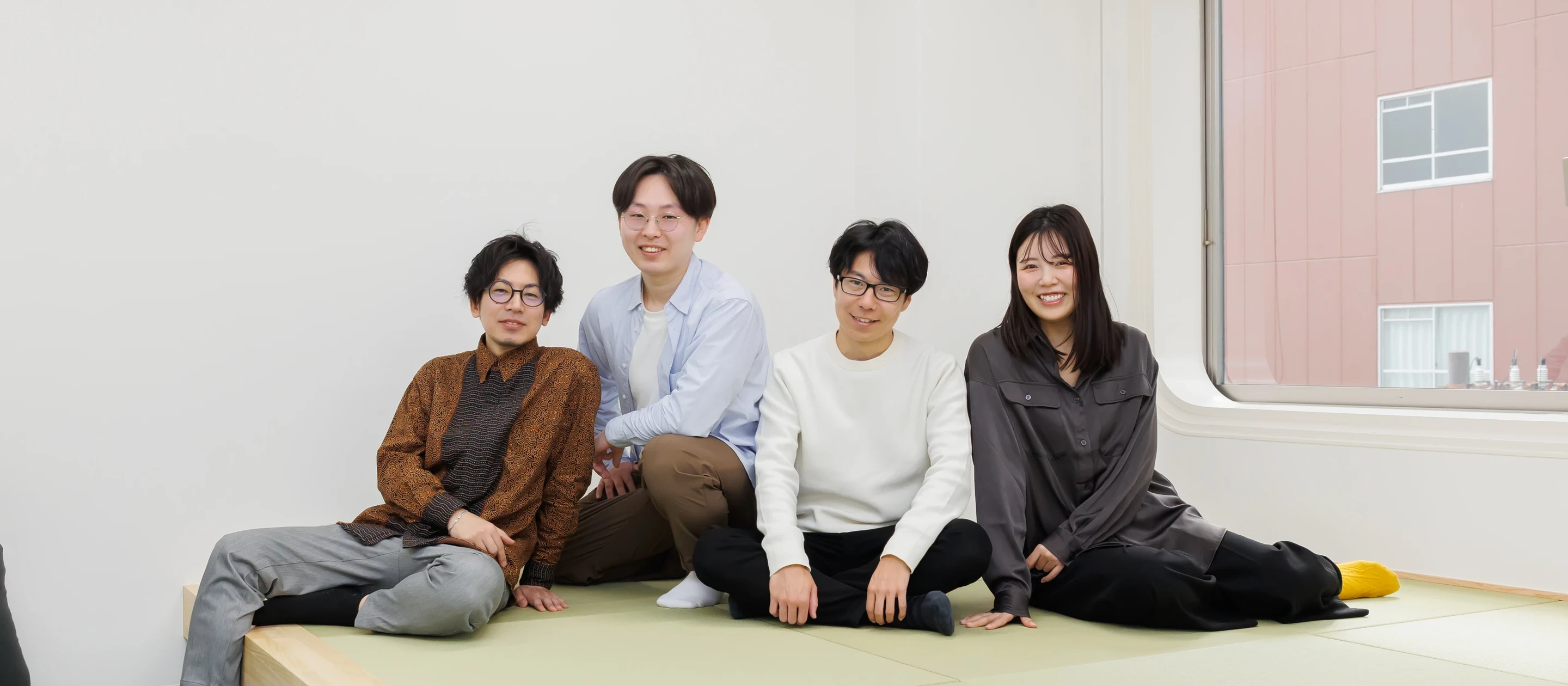 【メンバー対談】〜Webの力で本当に困っている人の役に立つ〜営業の最前線で活躍する2人が、円陣を選んだ理由と、日々のシゴトを紐解いてみた。