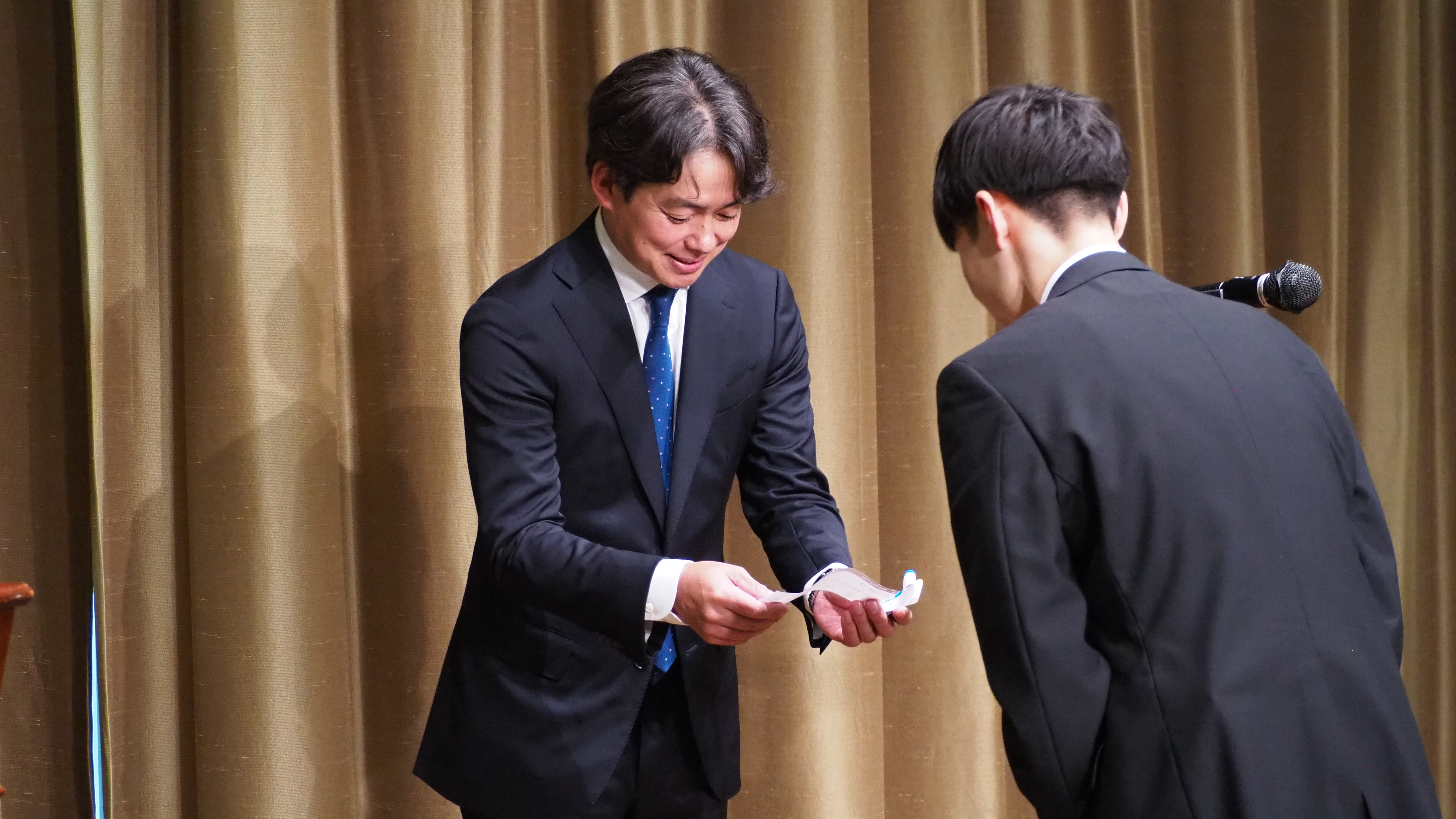 Article content