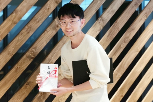 Article content